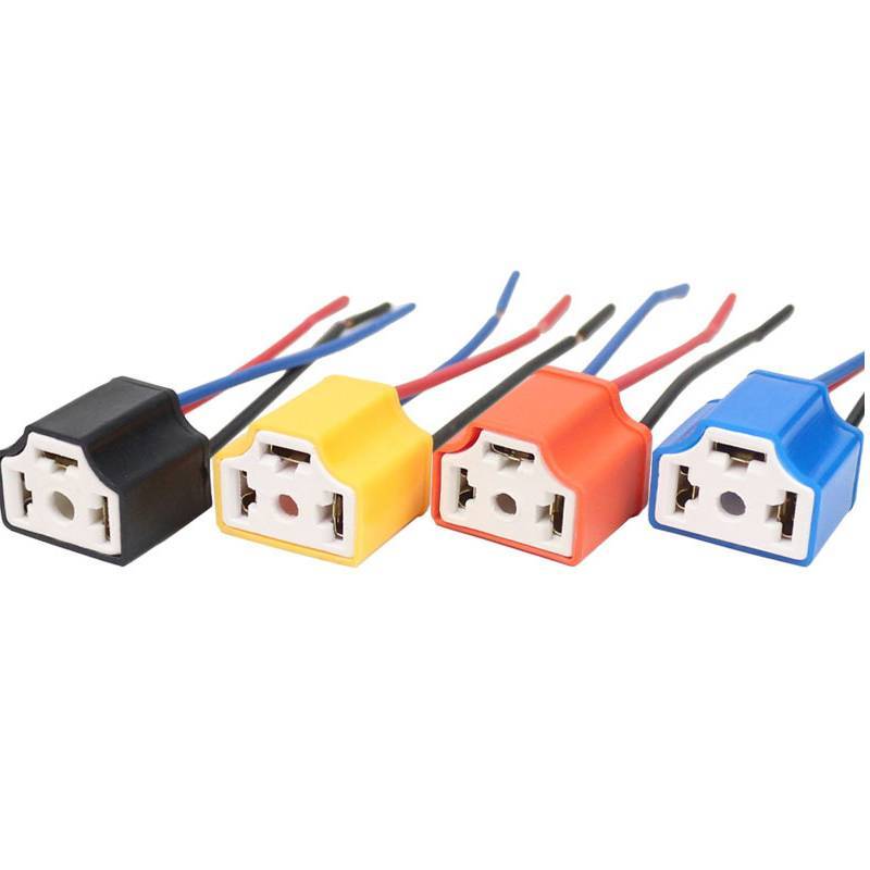 LETH คุณภาพสูง H4 สามหลุมเซรามิคสายไฟหัวรถหลอดไฟสายรัด Soet Plug ขายร้อนอัตโนมัติ H4 Connector Plug 