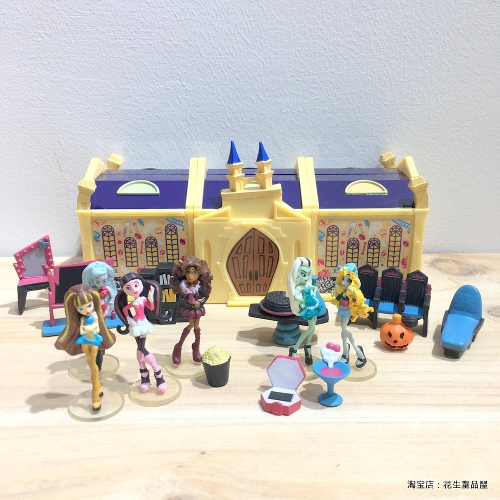 Toy Spirit High School Capsule Toy Bag Doll และ Small Toys หลากหลาย O3K0