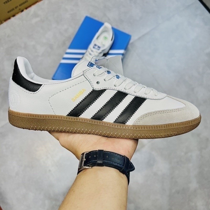 รองเท้าผ้าใบ Samba Vanced Classic
