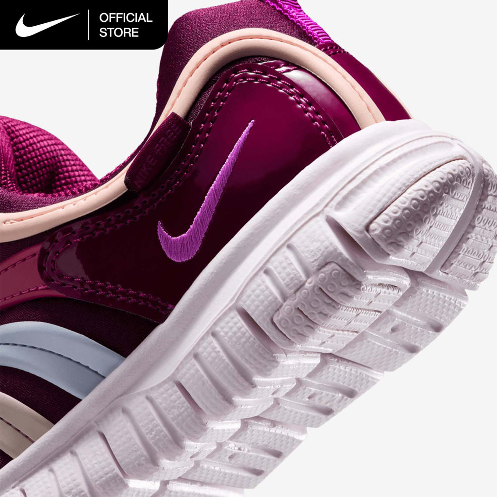 NIKE حذاء أطفال Dynamo Free سهل الارتداء — عنابي — صورة 8