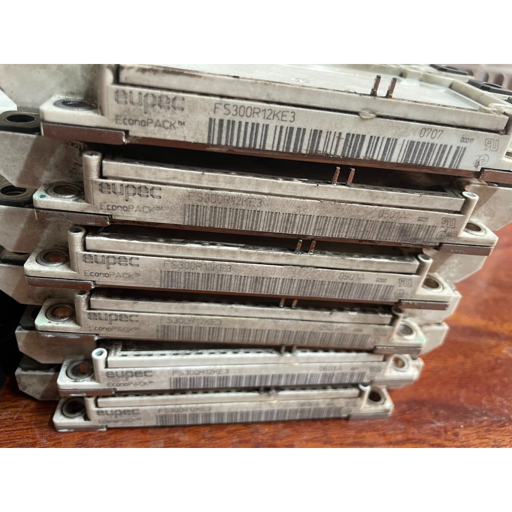 โมดูลอินเวอร์เตอร์ ABB ถอดประกอบ 225A Four, 2 Fuji, 2 Infeiling,