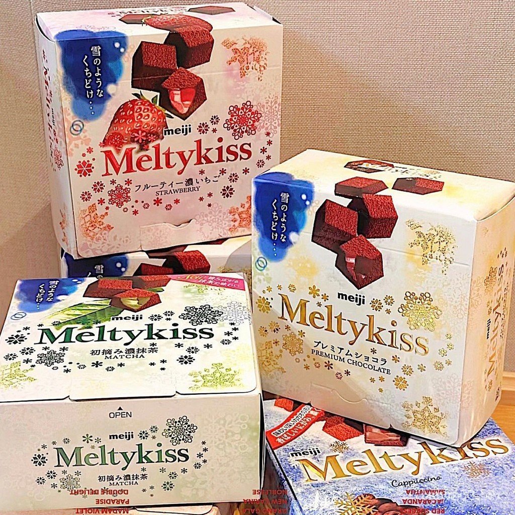 ⭐⭐ญี่ปุ่นนําเข้า Meiji Meiji Meltykiss Snow Kiss Chocolate Milk Strawberry Matcha Flavour Chocolate⭐