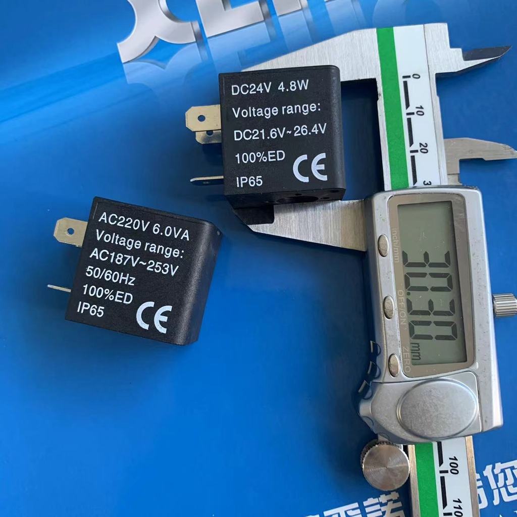 4V210-08 นิวเมติกโซลินอยด์วาล์ว Universal แยกขดลวด AC220V 6.0VA DC24V 4.8W ความสูง 30 มม.พร้อมสต็อกก