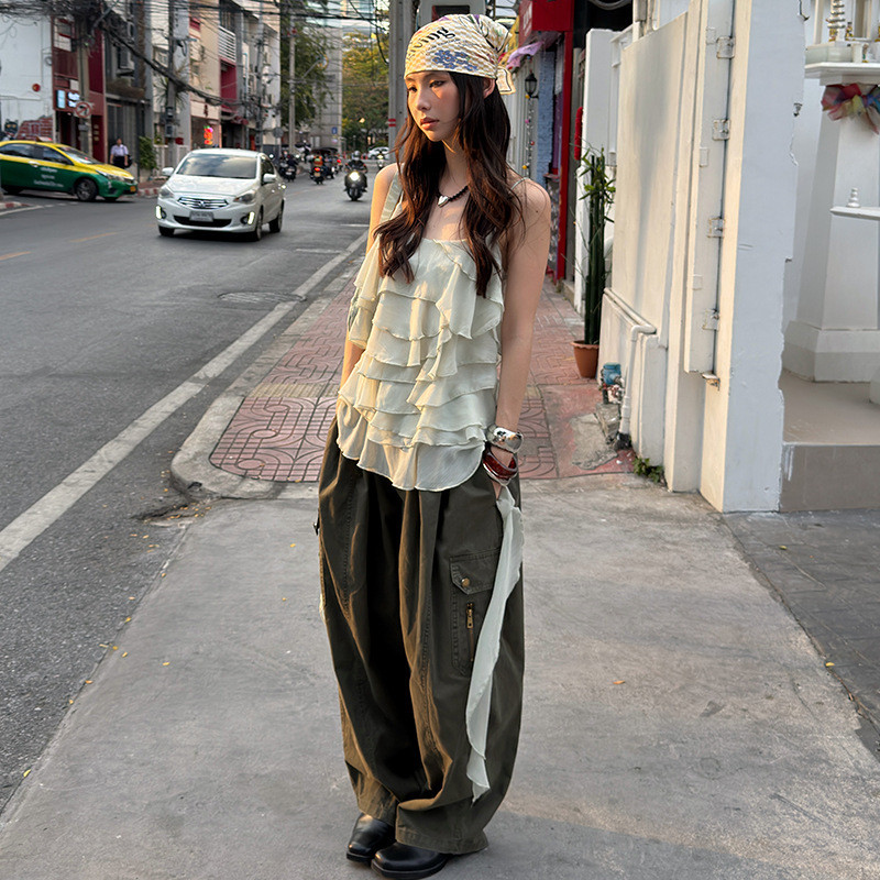 {2.27 ฤดูใบไม้ผลิฤดูร้อนผลิตภัณฑ์ใหม่} SUUZOUU Niche Posy Style Multi-Layer Ruffled Camisole เสื้อขน