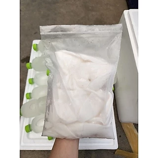 เนื้อมะพร้าวน้ำหอม ควักเบ้า ชั้นครึ่ง-1.7 ชั้น 1 kg.