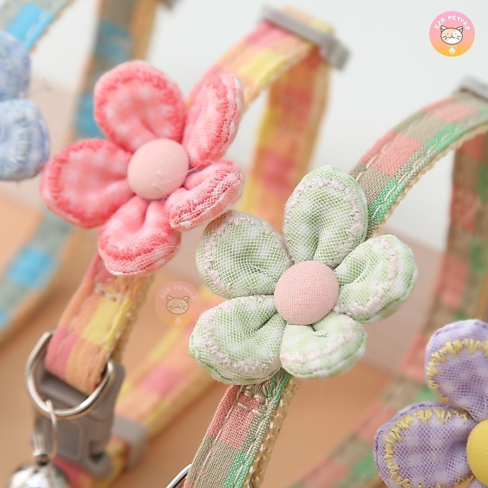 ปลอกคอแมว ปลอกคอสุนัข ปลอกคอดอกไม้4สีน่ารัก พร้อมกระดิ่ง รูปที่ 4