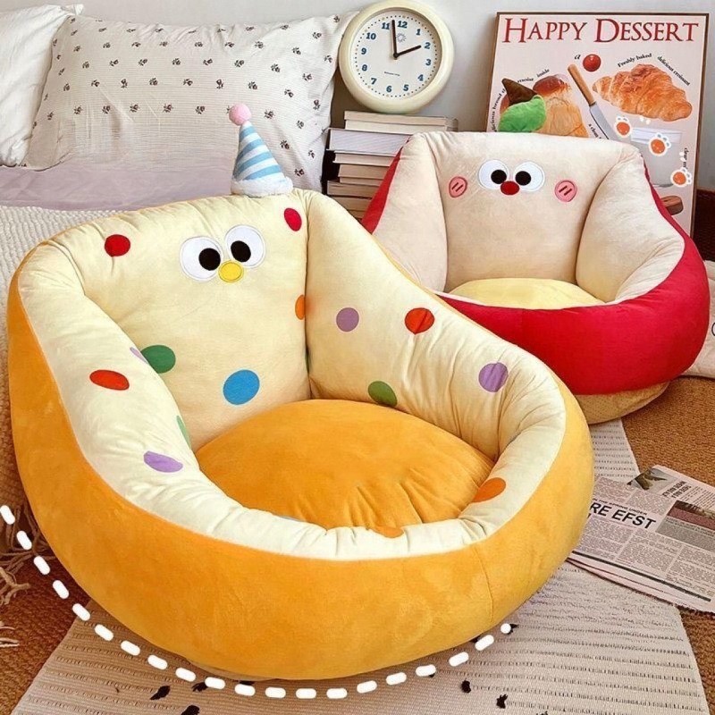 เบาะรองนั่ง มีที่พิงหลัง ภาพการ์ตูนรักมาก นุ่มนิ่มนั่งสบาย นั่งพักผ่อน ช่วยลดอาการปวดเมื่อย