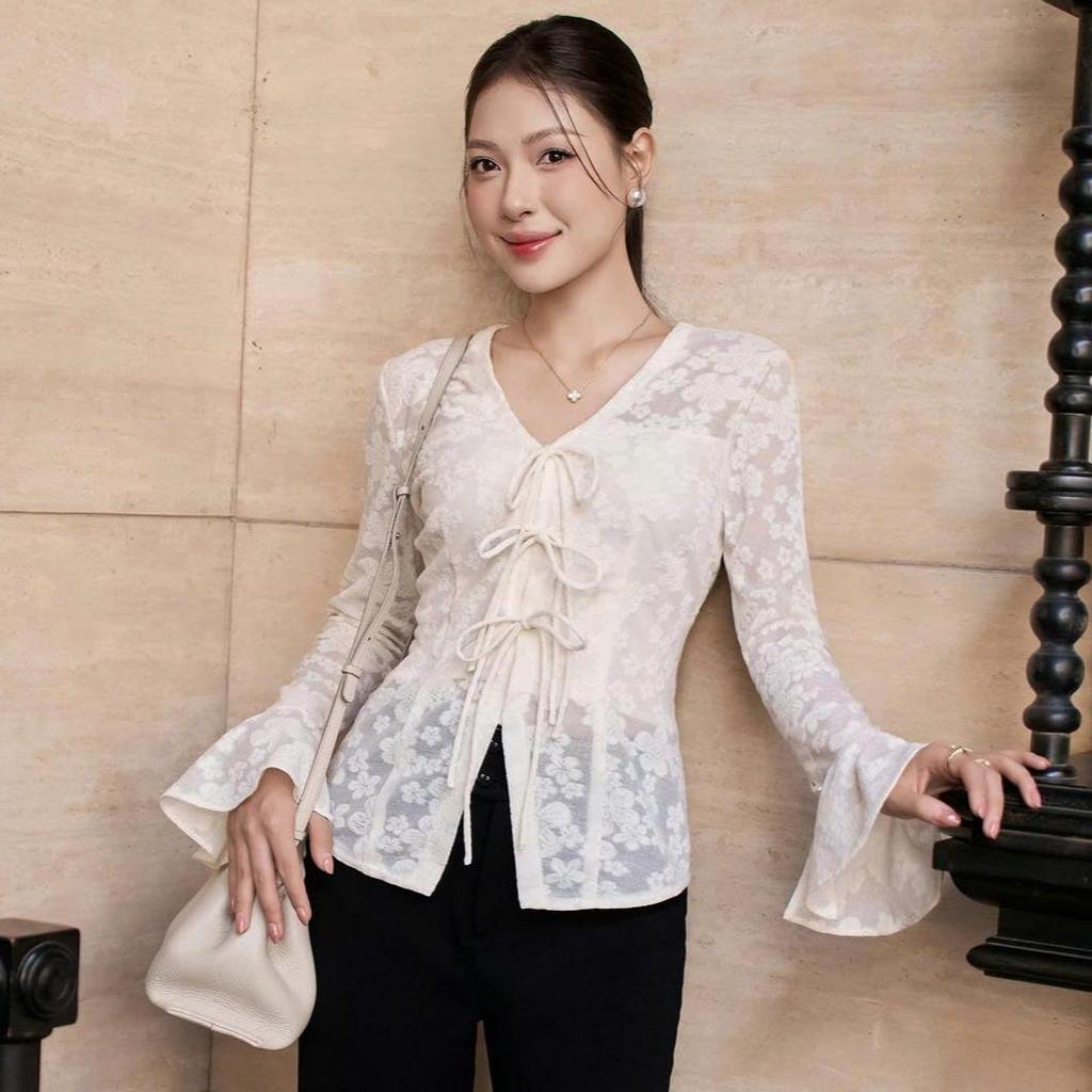 MY WAY เสื้อเบลาส์ลูกไม้คอเต่าคุณภาพสูง 2MA07227