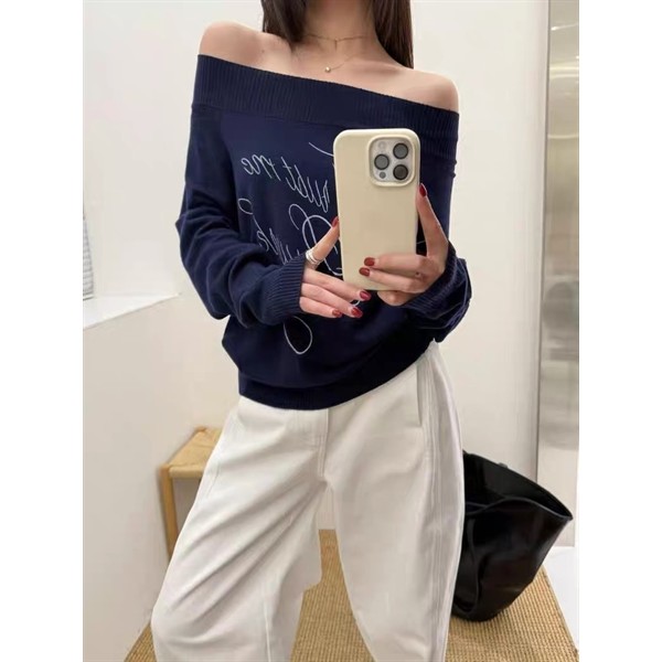 การควบคุมคุณภาพ 6624 เสื้อสเวตเตอร์เปิดไหล่พิมพ์ลาย