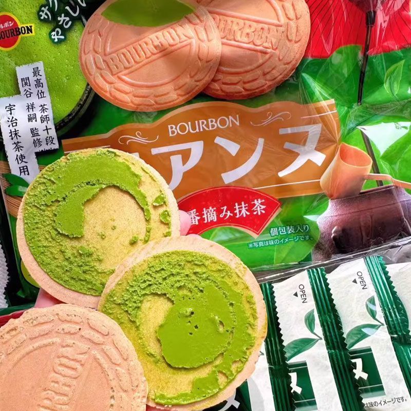 บิสกิตญี่ปุ่น Bourbon Bourbon Matcha Flavour Sandwich Wafer French Small Round Biscuits Crispy Biscu