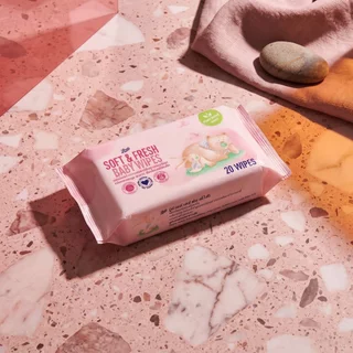 Boots Baby Wipes Soft & Fresh 20 Pieces X 3 Pack บู๊ทส์ ซอฟท์ แอนด์ เฟรช เบบี้ ไวพ์ส 20 แผ่น X 3 แพ็ค