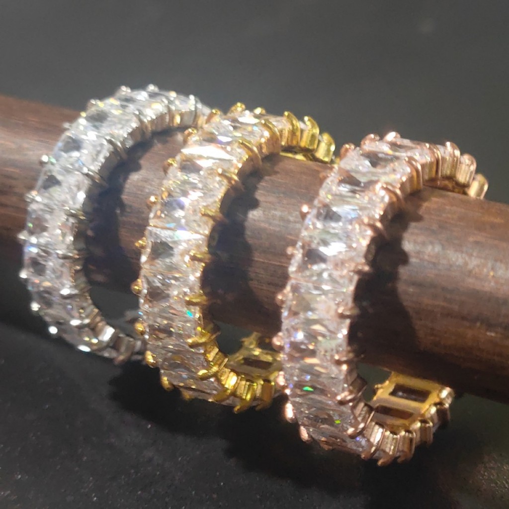 ไทเทเนียมเหล็ก Non-Fading Full Diamond Zircon แหวน In-Furnace ทองแท้ไฟฟ้าหรูหรา High-End Feeling ผู้ชายผู้หญิงแหวนคู่