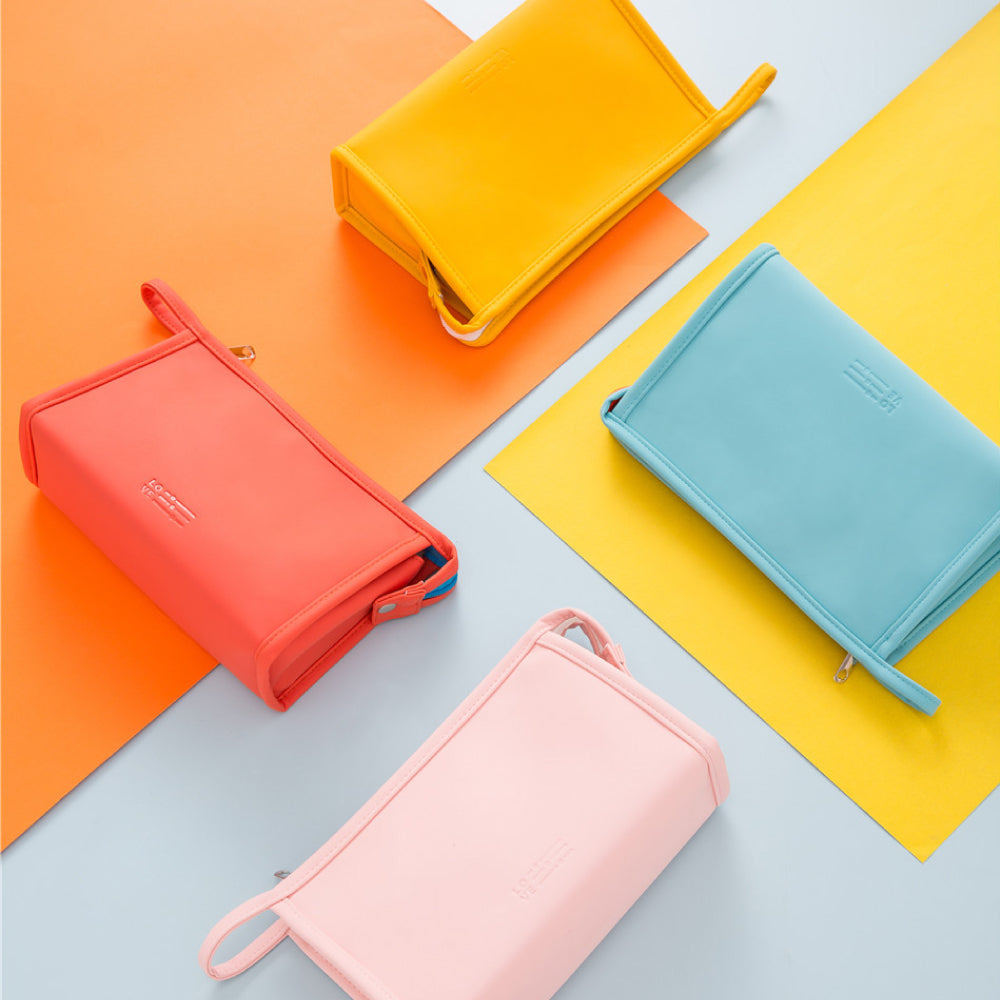 กระเป๋าใส่เครื่องสําอาง Bella Essential