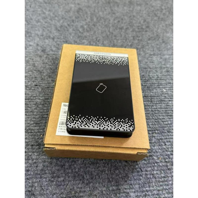 เครื่องออกบัตรควบคุมการเข้าออก Hikvision รุ่น DS-K1F100-D8E ใหม่เอี่ยม รุ่น DS-K1F100A-D8E รองรับบัต