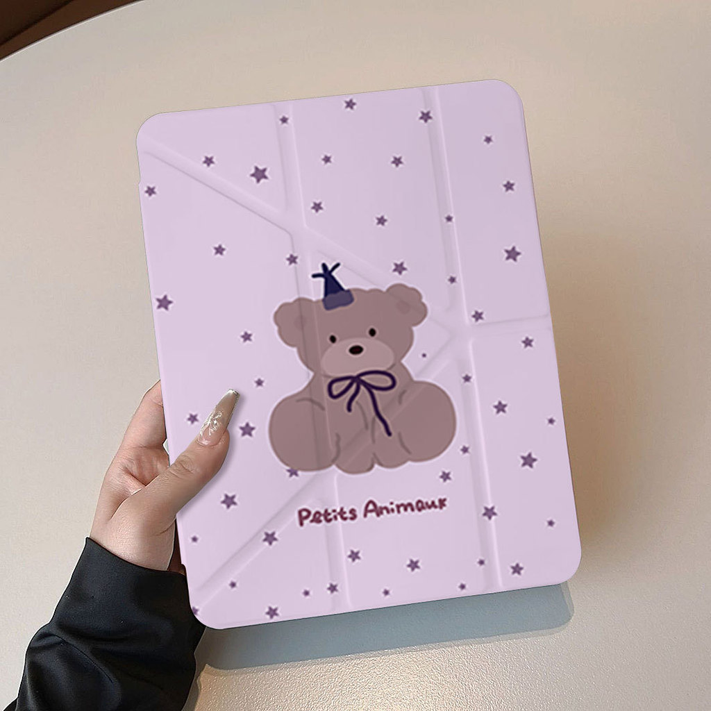 [โชคดี] หมีนั่งสีม่วง ipad pro37 cm air6 Protective Case MINI7 Flat Case 10/9/8th Generation A16 Pro