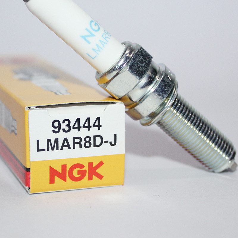 หัวเทียน NGK LMAR8D-J เหมาะสําหรับ BMW C600/650GT/R1200GS Waterbird 1200 K1600