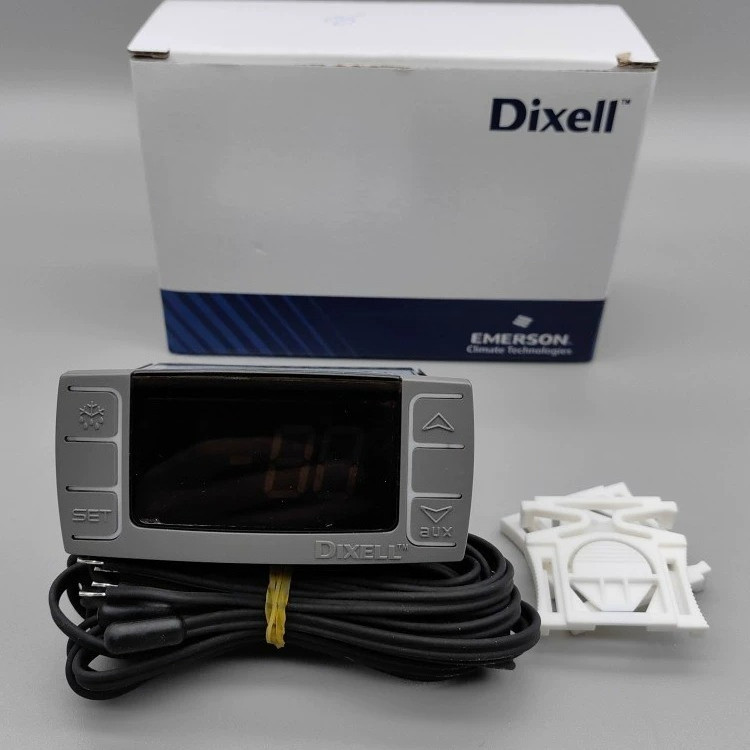 เทอร์โมสตัทแท้ dixell XR06CX สำหรับห้องเย็นและตู้แช่แข็ง ควบคุมอุณหภูมิแบบดิจิตอล พร้อมจอแสดงผล