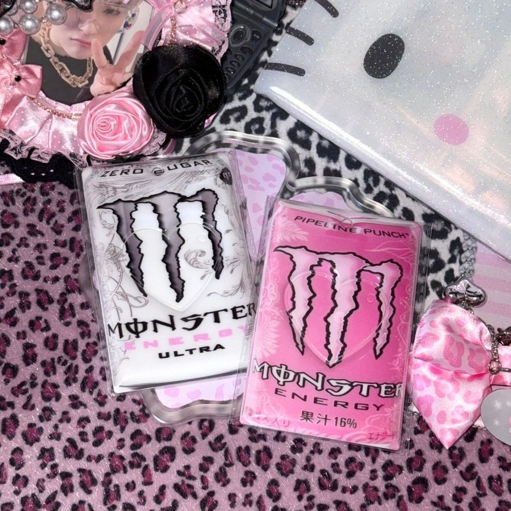 Love Heart Magic Claw Energy Drink Theme PVC Card Holder Star Chasing Love Beans Storage 10 ซม.การ์ด