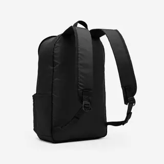 Decathlon 15L Commuting Backpack 4 Pockets กระเป๋าเป้สำหรับเดินทางในเมือง ความจุ 15 ลิตร พร้อมช่องเก็บของ 4 ช่อง - Black