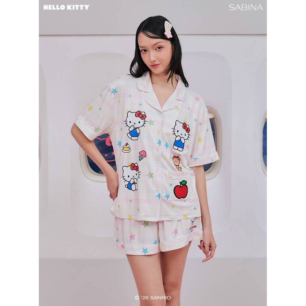 Sabina เซ็ตชุดนอน Hello Kitty เสื้อแขนสั้น กางเกงขาสั้น รหัส SVL26004
