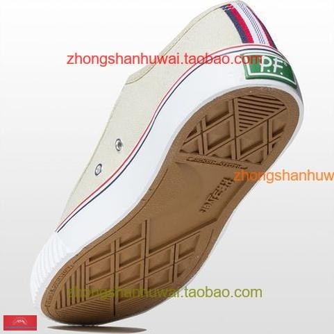 23 ยุโรปอเมริกันรุ่น PF Flyers Center Lo รองเท้าผู้ชายเดินป่ากลางแจ้งวิ่ง Mountaineering Camping