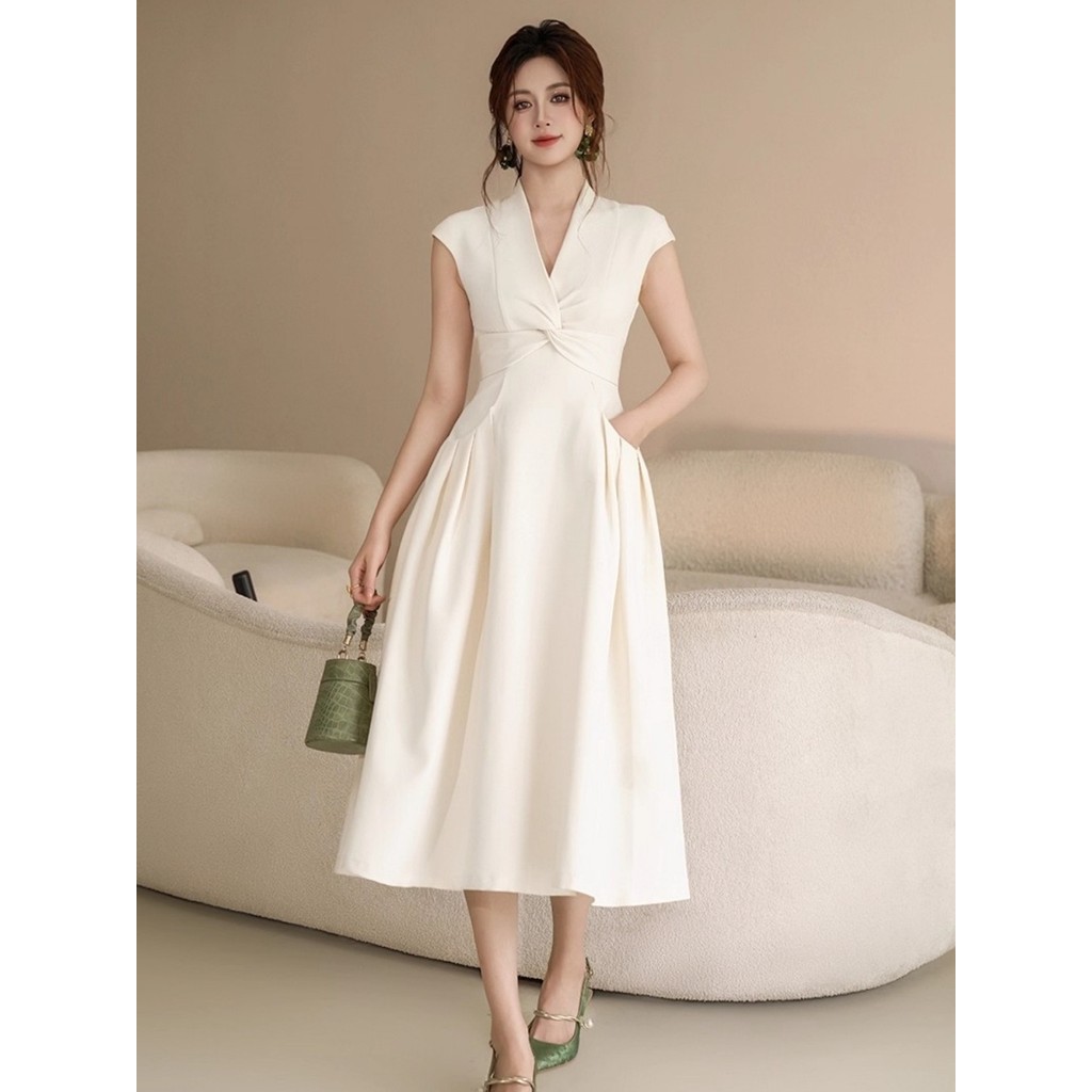 สีขาว ยาว แขนกุด สบายๆ เดรสน่ารัก แฟชั่น ใส่สบาย หรู คอวีV ชุดเดรส summer white midi dress ออกงาน
