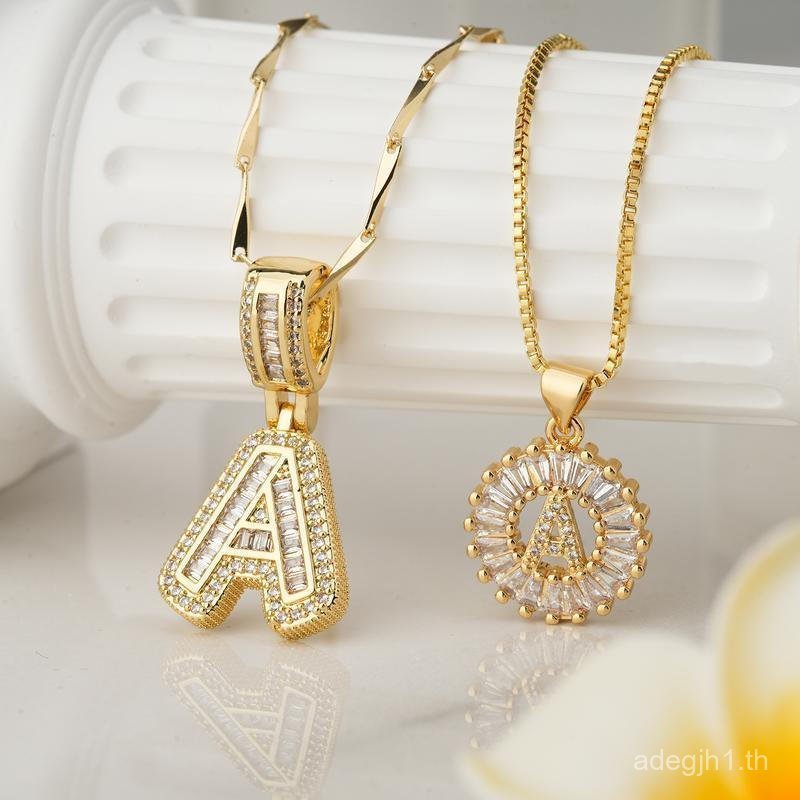 MEIITRUE เครื่องประดับ 2 แพ็คตัวอักษรเริ่มต้นจี้สร้อยคอ 14K Gold Plated ตัวอักษรสร้อยคอปรับได้ 17-19
