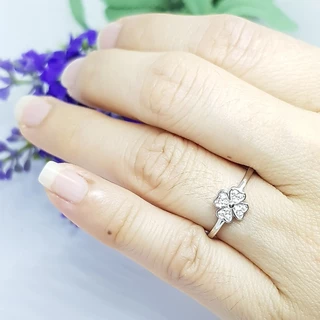 Memorine Jewelry แหวนเงินแท้ 925 ฝังเพชรสวิส (CZ) : ONLR342