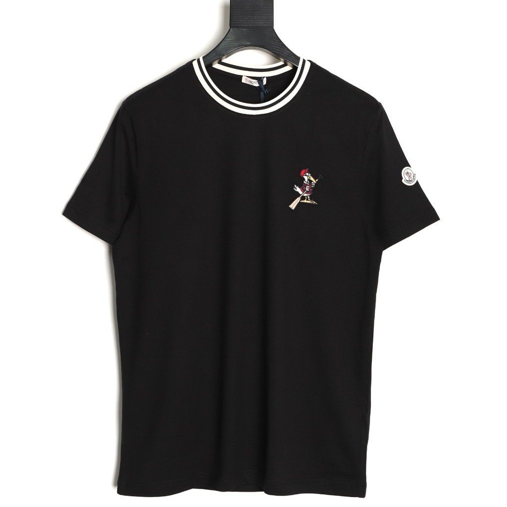 Moncler/Moncler/2026 คลาสสิกรอบคอแขนสั้นเสื้อยืดผู้ชายผู้หญิง Niche อินเทรนด์ญี่ปุ่นสีผ้าฝ้าย Contra