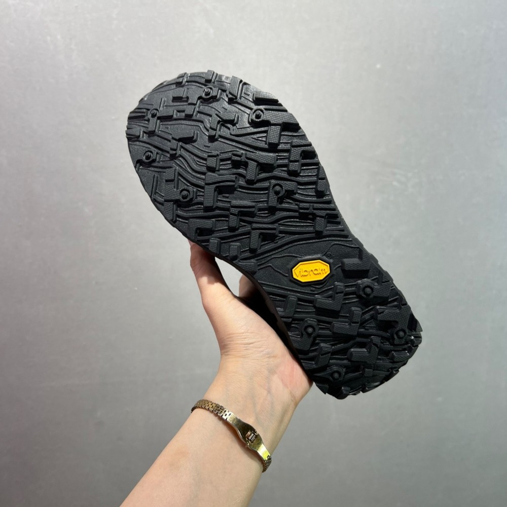 Noda 001 รองเท้าวิ่งข้ามประเทศเหมาะสําหรับทุกเพศออกแบบด้วยกันลื่นทนทานและน้ําหนักเบา