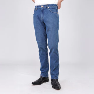 WRANGLER กางเกงยีนส์ผู้ชาย คอลเลคชั่น เอวต่ำ ทรงเข้ารูป รุ่น WR S326MLARF21 - สียีนส์กลาง
