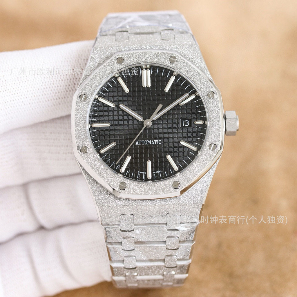 คลังสินค้าพร้อม จัดส่งด่วน Frost Gold ap15400 Royal Oak นาฬิกาข้อมือ Sapphire กระจกคริสตัลอัตโนมัติน