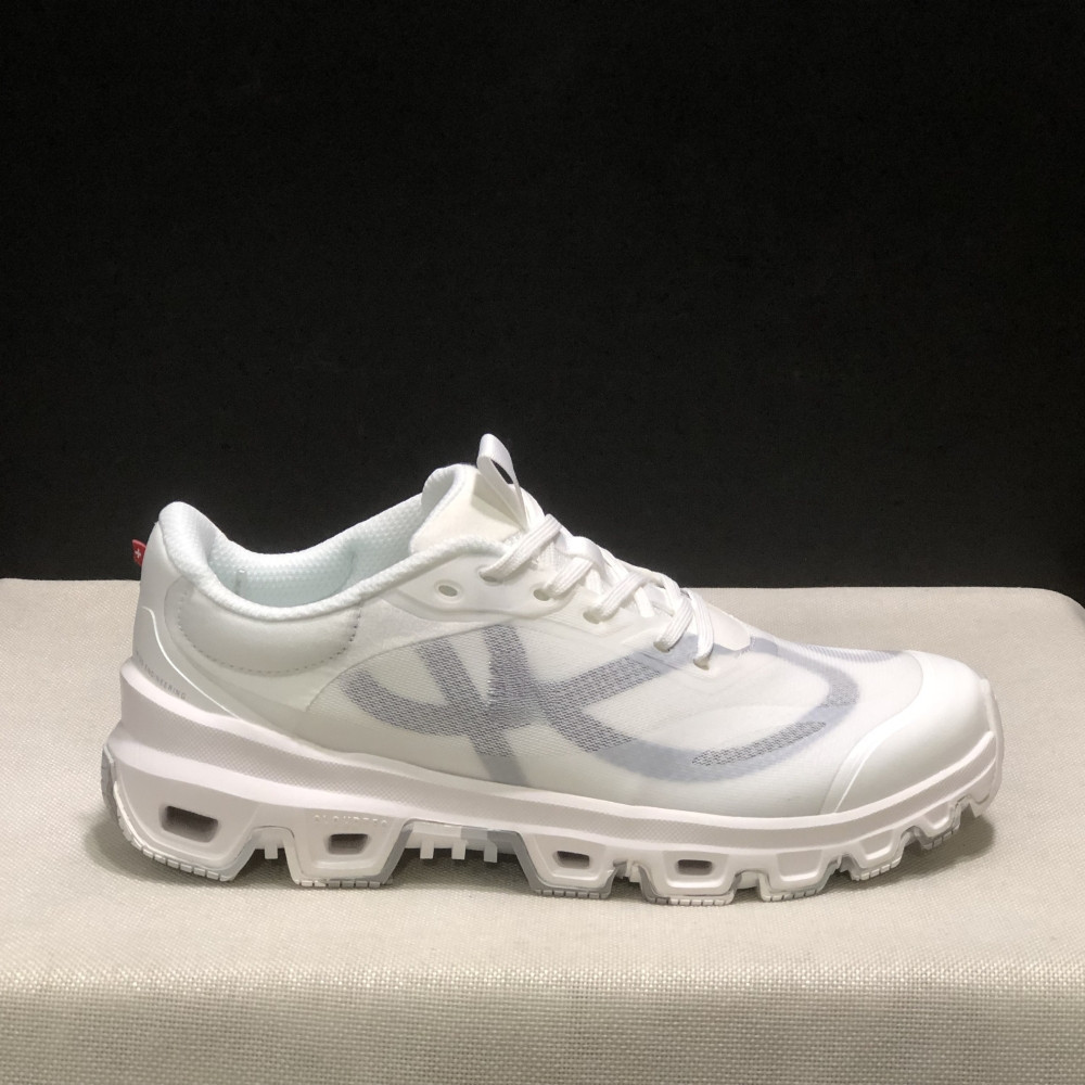 รองเท้าวิ่ง Cloud Venture 2.0 สำหรับทั้งชายและหญิง แบบ Low-top กันลื่น พร้อมเทคโนโลยี 7DMN