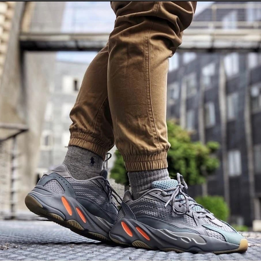 Yeezy Boost 700 Inertia TT