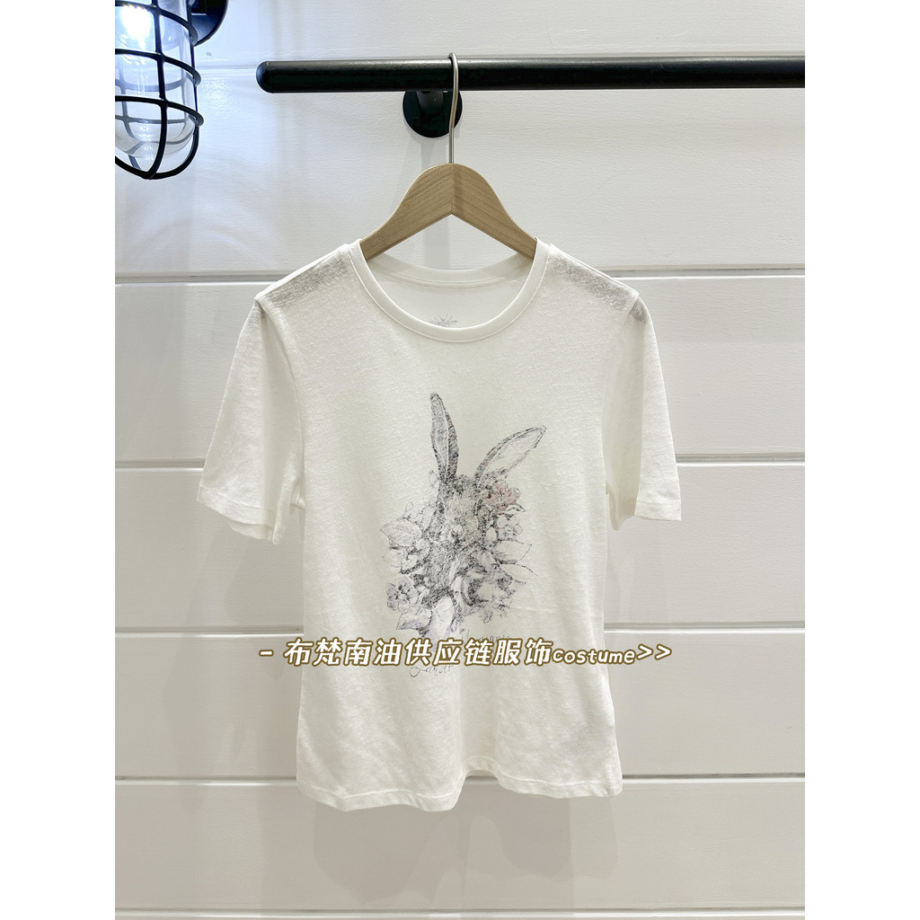 เซินเจิ้น South Oil D Rabbit พิมพ์ของแท้ไหล่รอบคอแขนสั้นเสื้อยืดผู้หญิง 25 ฤดูร้อนสไตล์ใหม่ออกแบบลดอ