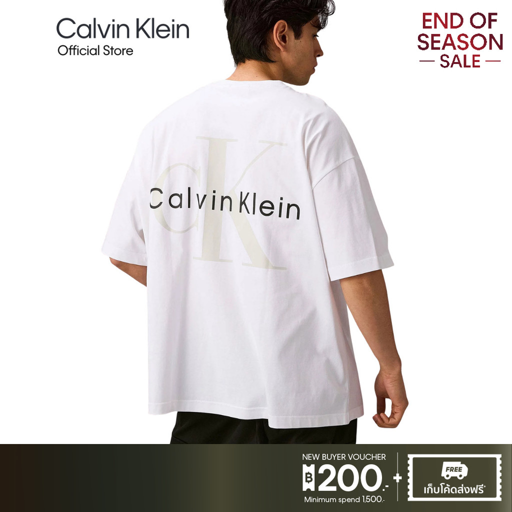 CALVIN KLEIN เสื้อยืดคอกลมแขนสั้นผู้ชาย CK Monogram Logo ทรง Oversized รุ่น 4RG005G YAF-สีขาว