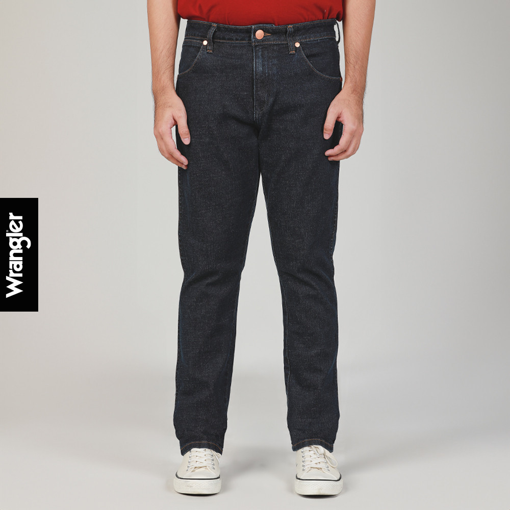 WRANGLER กางเกงยีนส์ผู้ชาย เอวกลาง ทรงรัดรูป ทรง Vegas รุ่น WR F125MVEGF09 สียีนส์เข้ม