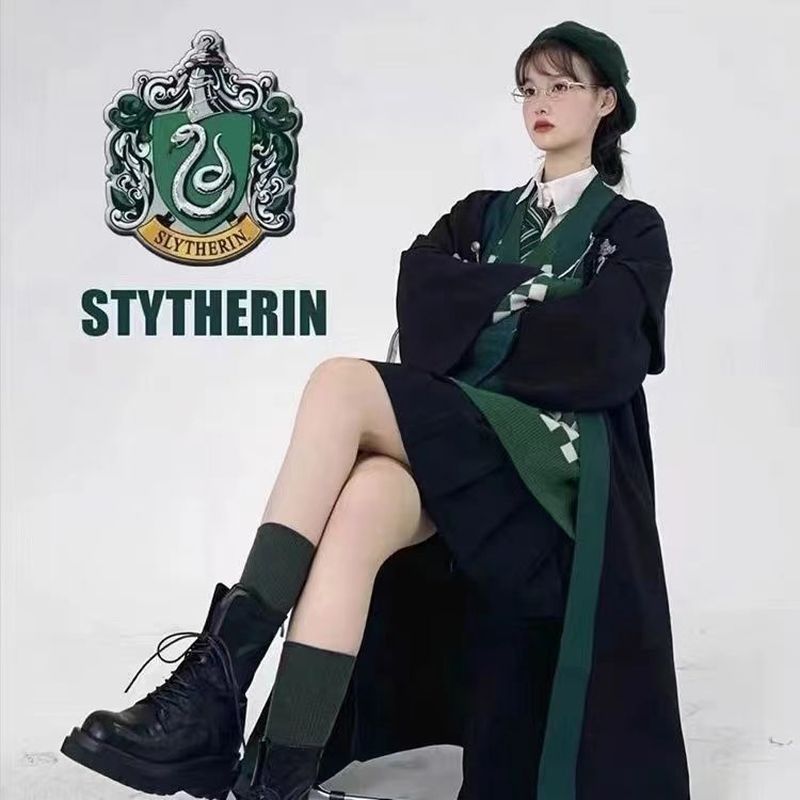 คอสเพลย์เสื้อผ้าฮาโลวีน ชุดฮาโลวีน Harry Potter Magic Robe USJ Co-Branded College Robe Cloak Cos ฮาโ