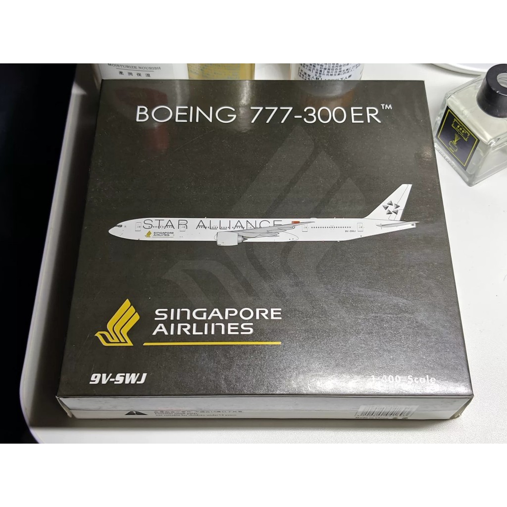 [คลังสินค้าพร้อม] ph Singapore Airlines 777-300ER 1/400 ลงทะเบียนหมายเลข 9V-SWJ Starry Sky League ทา