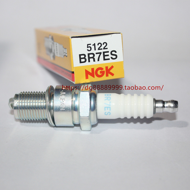 หัวเทียน NGK BR7ES B7ES เหมาะสําหรับ Yellow River 250 AX100 Two-Stroke KTM300XC 300EXC