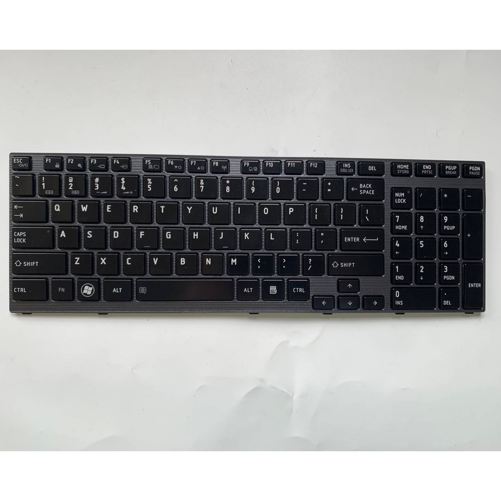 USSP เหมาะสําหรับโตชิบา P750 P755 P750D P770 P770D P775 X770 คีย์บอร์ด X775