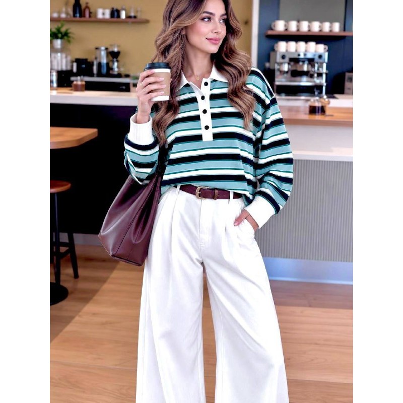เสื้อ Leona Stripes สีเบบี้บลู