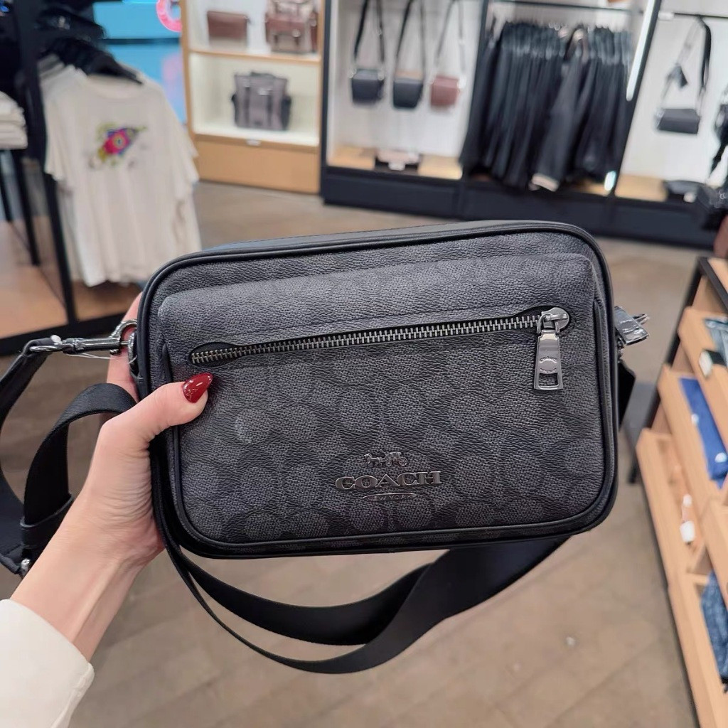 ผู้ชายใหม่จัดส่งฟรี Messenger กระเป๋ากล้อง Elias Crossbody Mens One-Shoulder Crossbody Bag CJ510