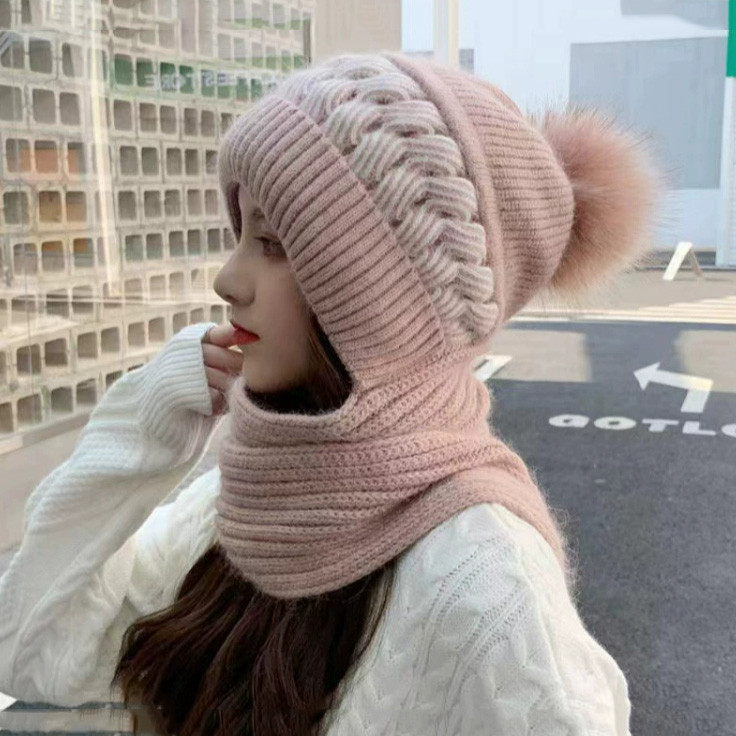 หมวกไหมพรมกันหนาวมีปอม+ผ้าพันคอ เซ็ตแฟชั่นผู้หญิง น่ารัก อุ่นนุ่ม ใส่เที่ยวหิมะ ฤดูหนาวเกาหลี earmuff กันหนาว - รูปที่ 5