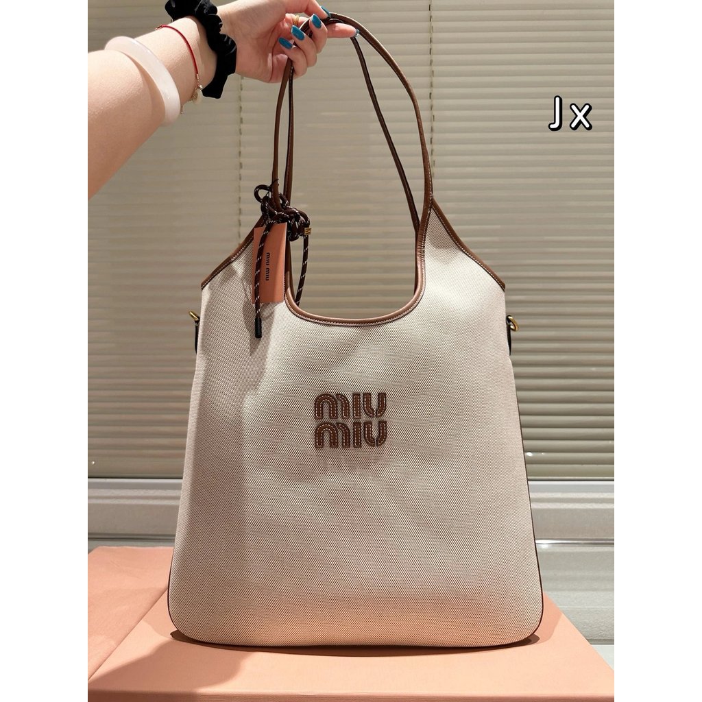 MIMIU Mumu Shopping Bag กระเป๋าถือ