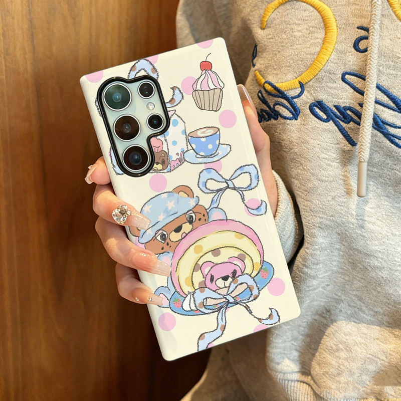 SAMSUNG เคสป้องกันลายหมีขนมเหมาะสําหรับSamsung s26 s26ultra s22u s23 Plus s23FE s24 s25 Plus A55 A56