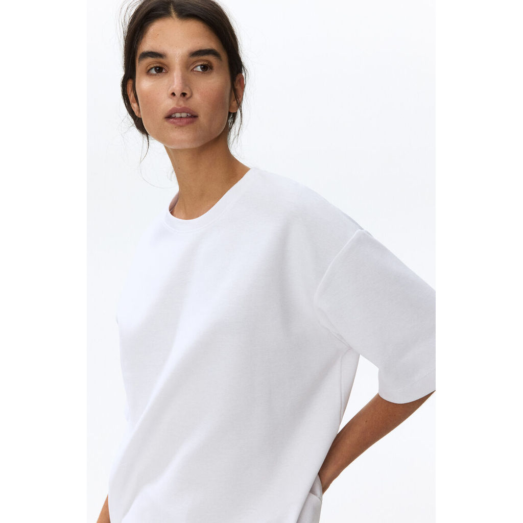 H&M(เอชแอนด์เอ็ม) เสื้อยืดผ้าถักอินเตอร์ล็อก ผู้หญิง 1328546_2