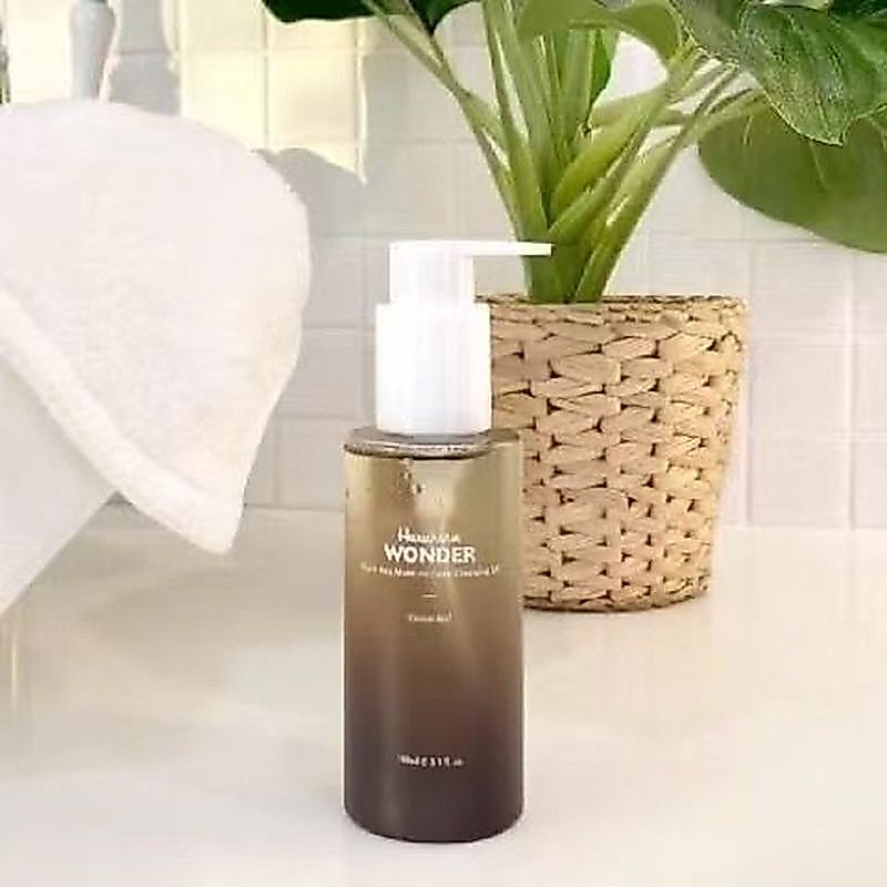 เกาหลีของแท้ Haruaru Wonder Haruaru Wonder Black Rice Cleansing Oil Moisturizing Deep Cleanser 150ml