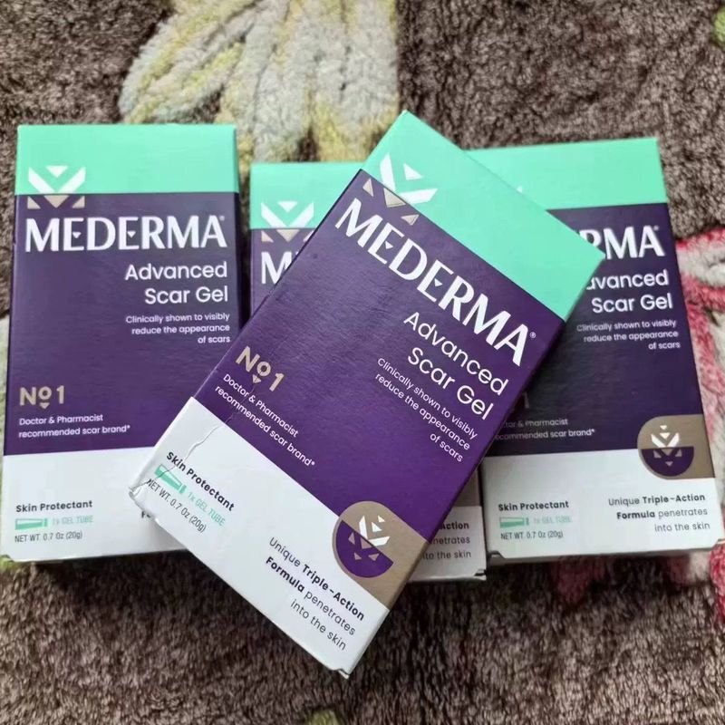 เวอร์ชั่นอเมริกัน พร้อมสต็อก Mederma Scar Removal Cream Mederma Coloring Preciptation Enhanced Versi