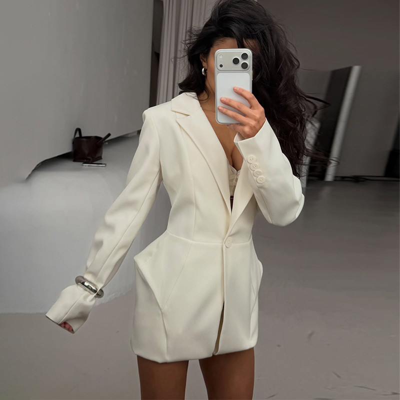 欧美装2026春季新款优雅气质不规则修身西服长袖西装外套European and American outfit 2026 spring new elegant temperament20260823